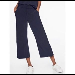 Athleta Tribeca cropped pants, navy blue